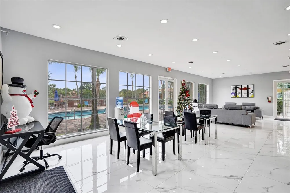 10773 CLEARY BOULEVARD #110 Plantation, FL 33324