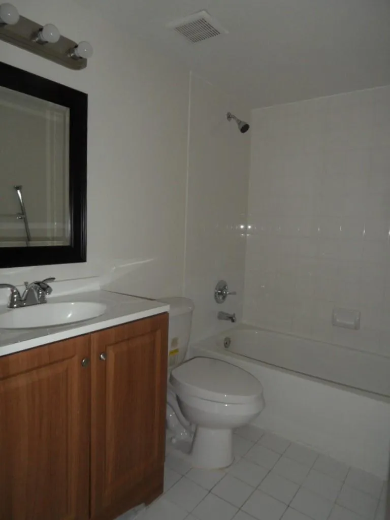 10773 CLEARY BOULEVARD #110 Plantation, FL 33324