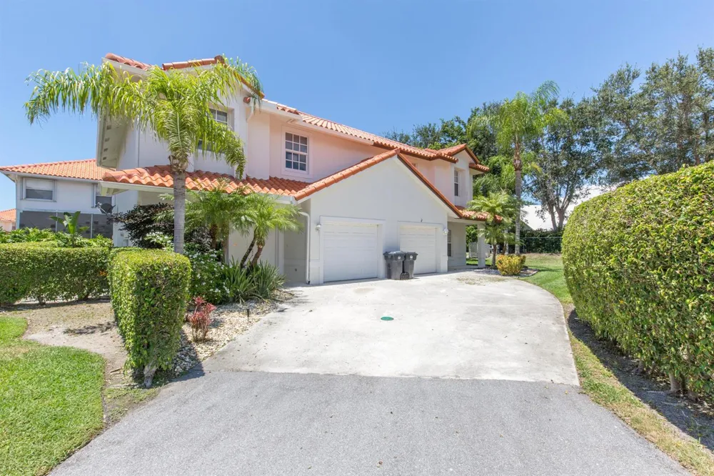 13513 Fountain View Boulevard Wellington, FL 33414