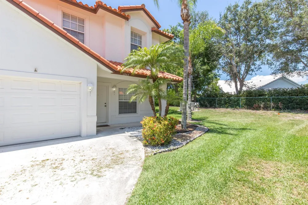 13513 Fountain View Boulevard Wellington, FL 33414