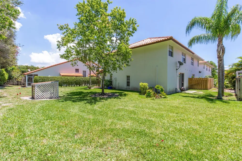 13513 Fountain View Boulevard Wellington, FL 33414