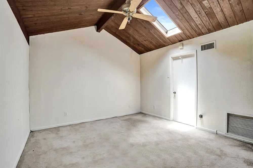 3810 NW 77TH AVENUE Davie, FL 33024