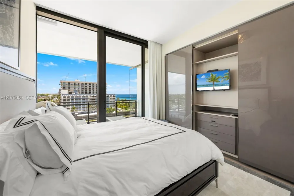 8701 Collins Ave #705 Miami Beach, FL 33154