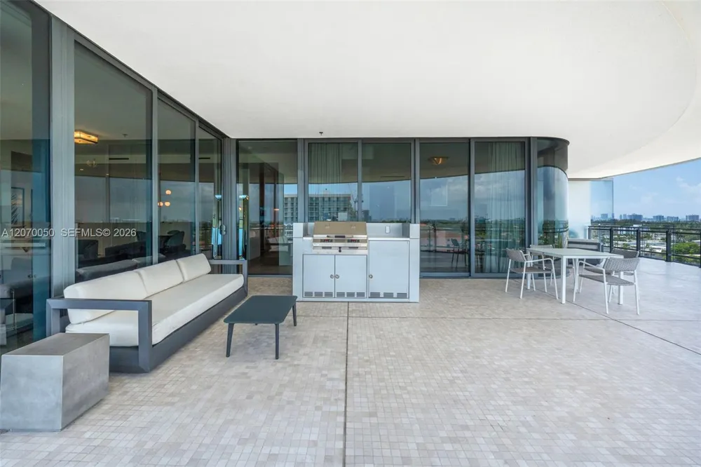 8701 Collins Ave #705 Miami Beach, FL 33154