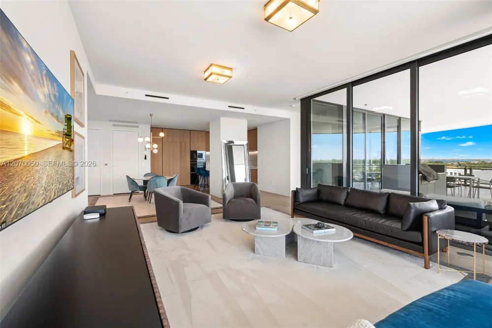 8701 Collins Ave #705 Miami Beach, FL 33154
