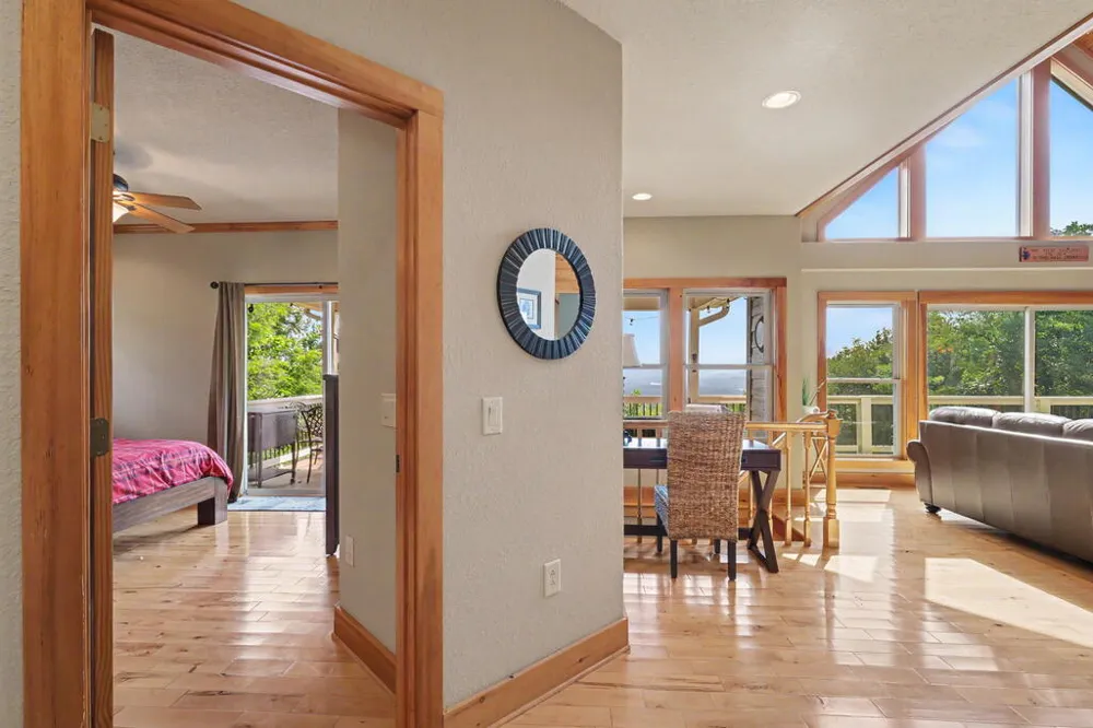 575 Longview Drive Hayesville, NC 28904