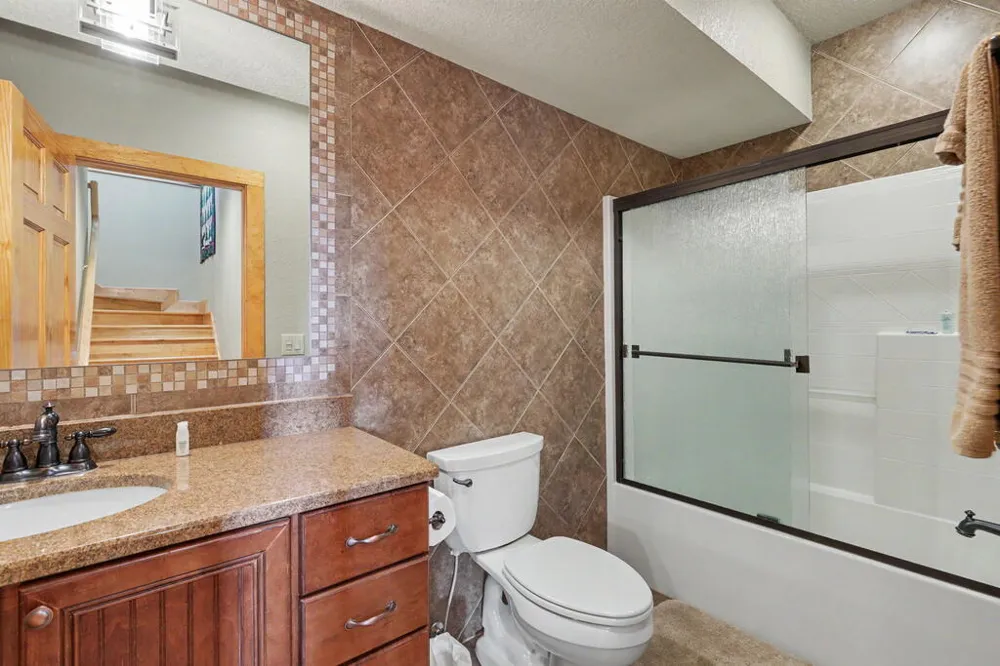 575 Longview Drive Hayesville, NC 28904