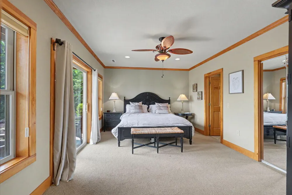 575 Longview Drive Hayesville, NC 28904