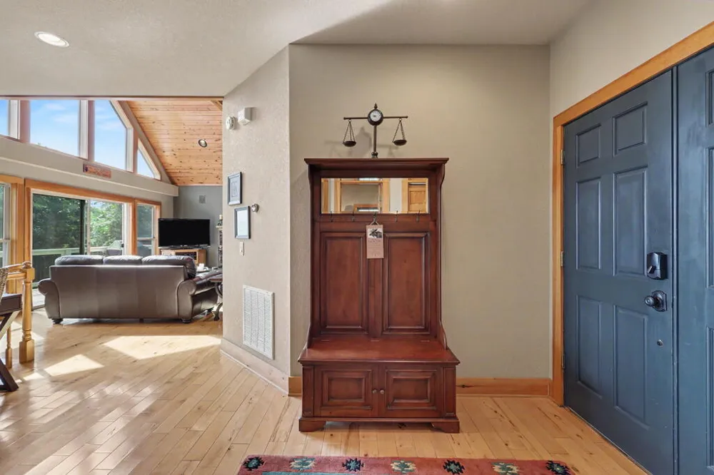 575 Longview Drive Hayesville, NC 28904