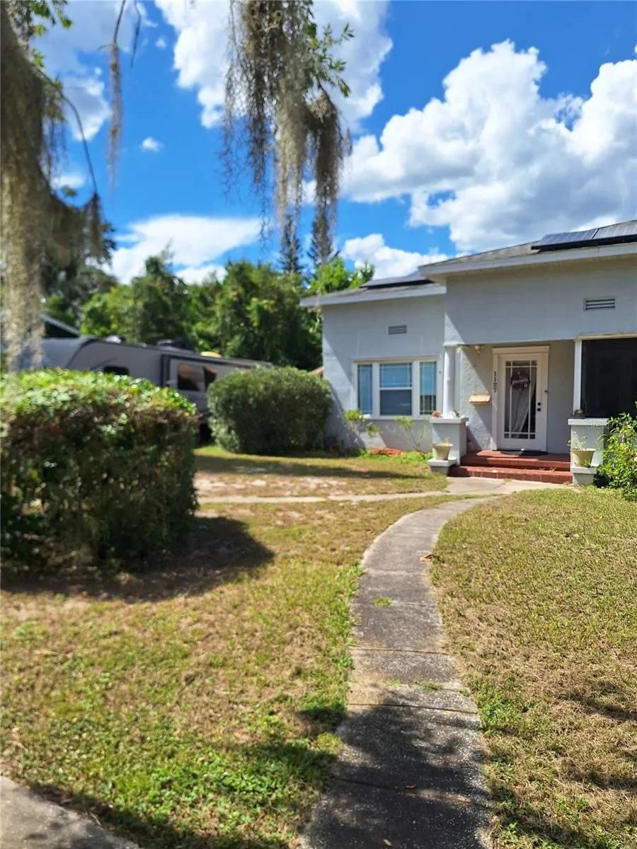 1127 S LAKESHORE BOULEVARD Lake Wales, FL 33853