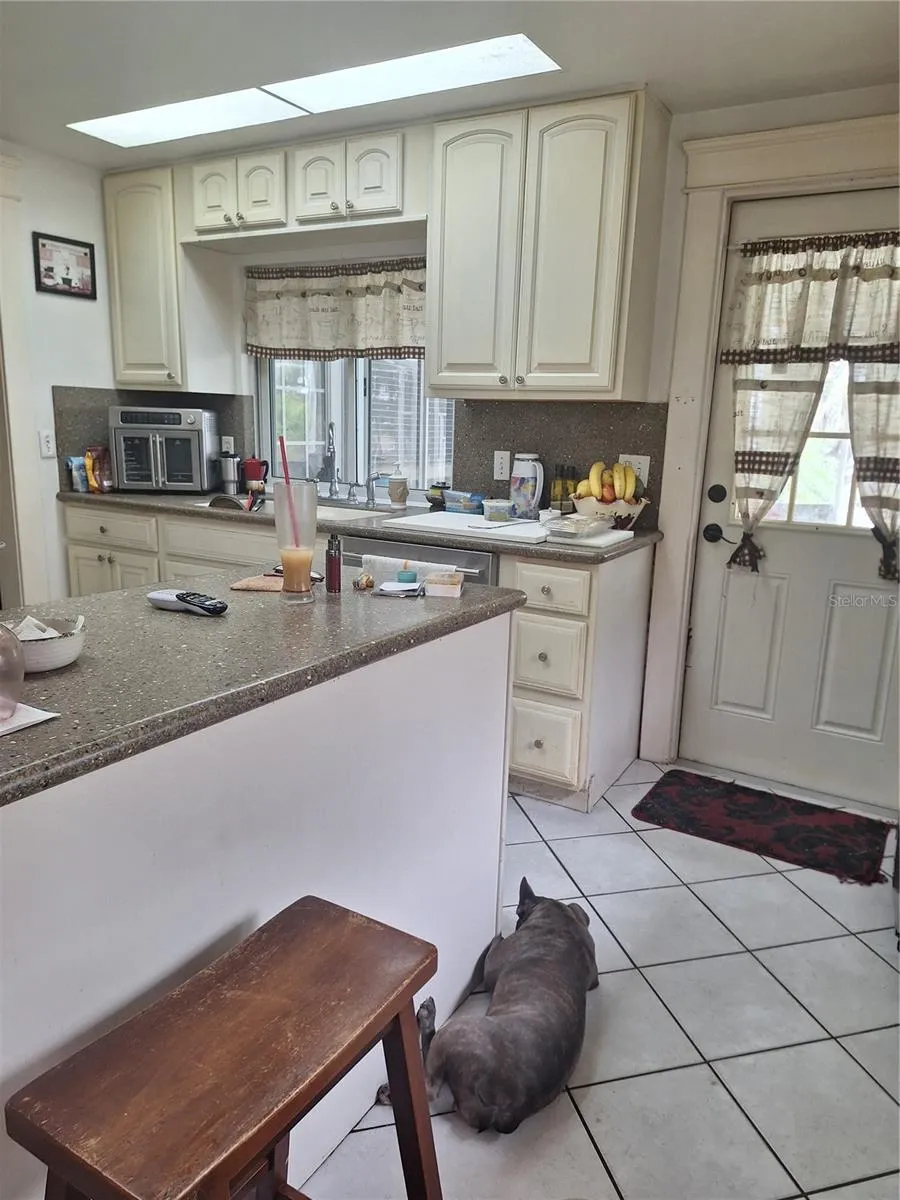 1127 S LAKESHORE BOULEVARD Lake Wales, FL 33853