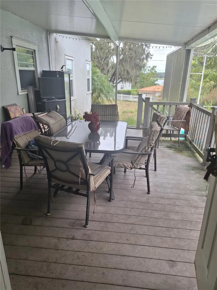 1127 S LAKESHORE BOULEVARD Lake Wales, FL 33853