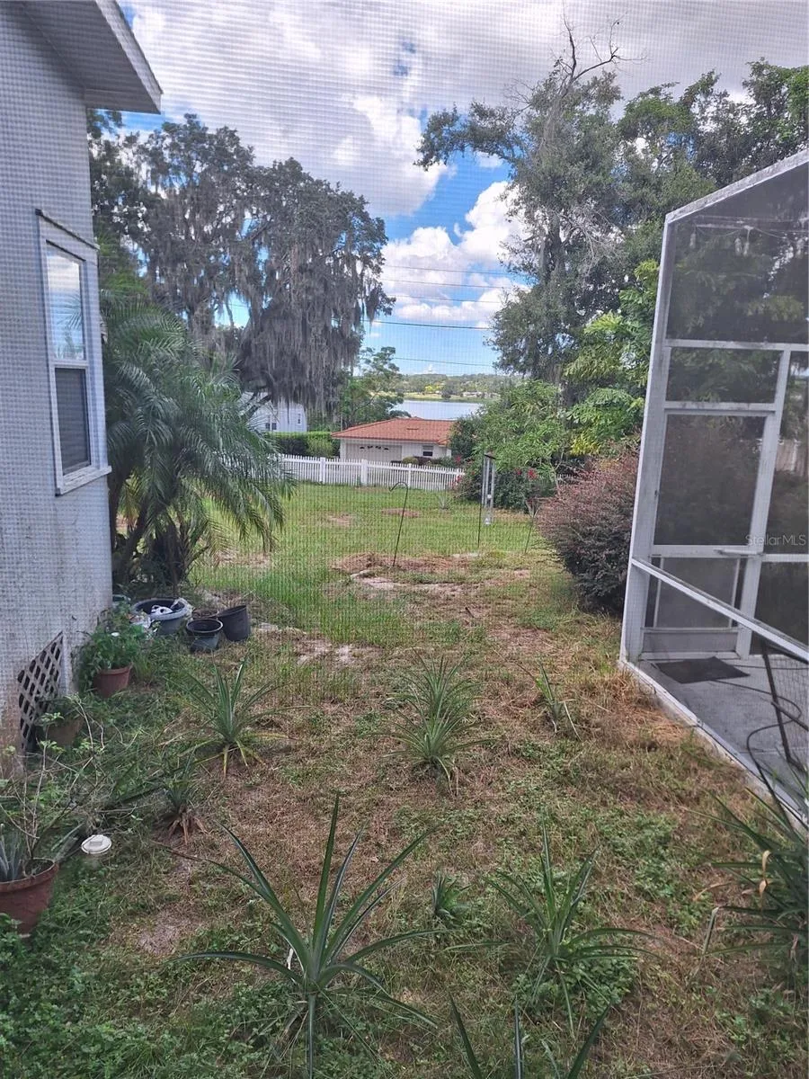 1127 S LAKESHORE BOULEVARD Lake Wales, FL 33853