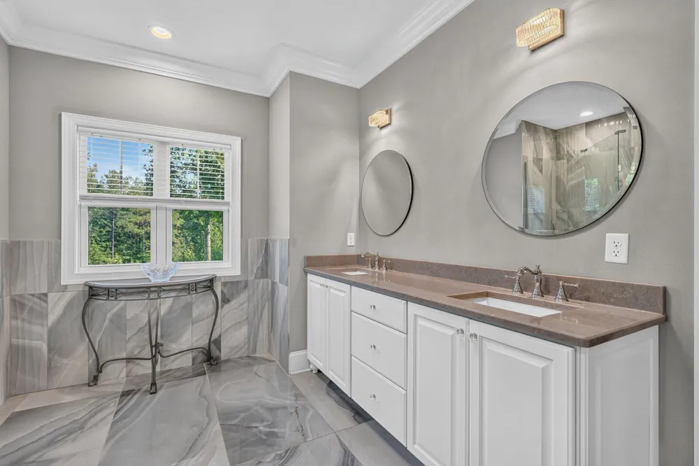 946 Highgate Point Soddy Daisy, TN 37379