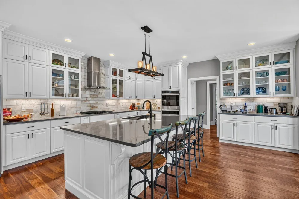 946 Highgate Point Soddy Daisy, TN 37379