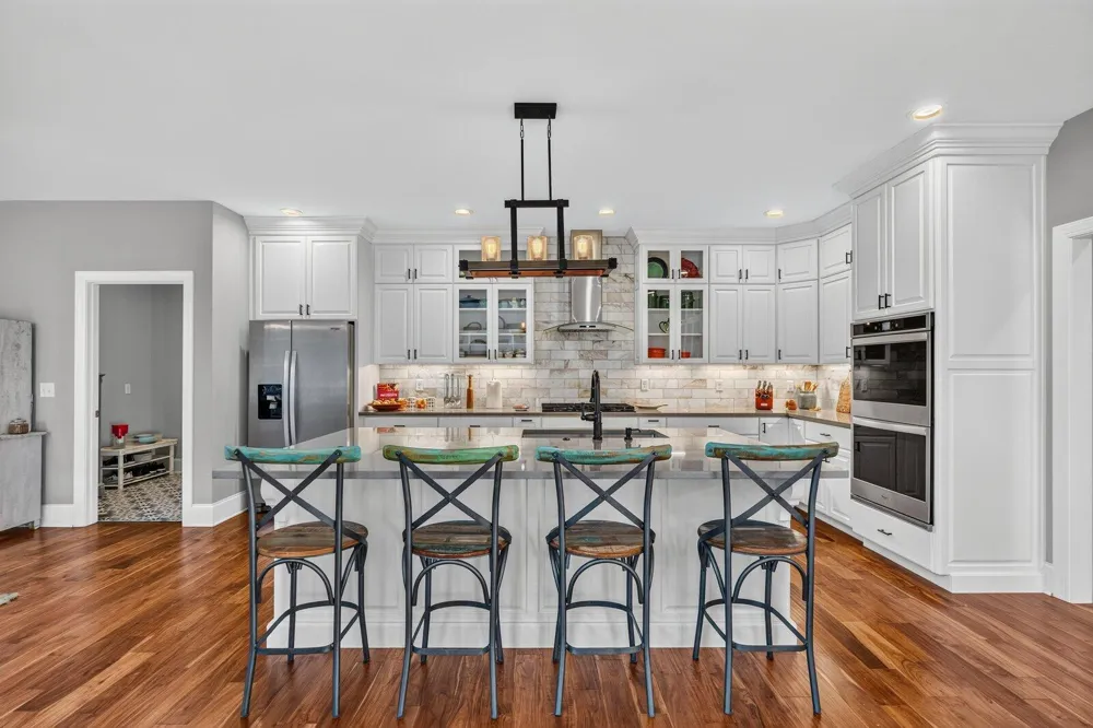 946 Highgate Point Soddy Daisy, TN 37379