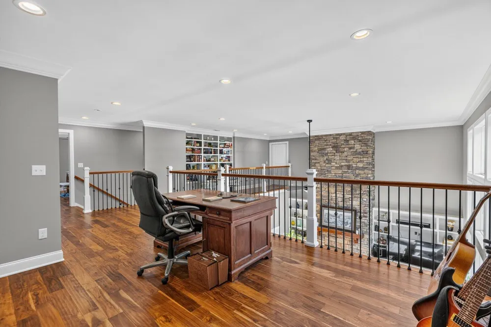 946 Highgate Point Soddy Daisy, TN 37379
