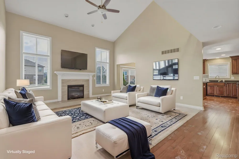 39710 W Offshore Drive Harrison Charter Township, MI 48045