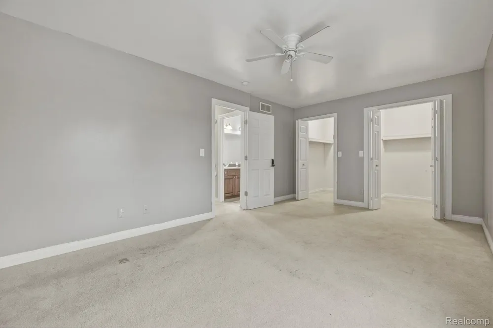 39710 W Offshore Drive Harrison Charter Township, MI 48045