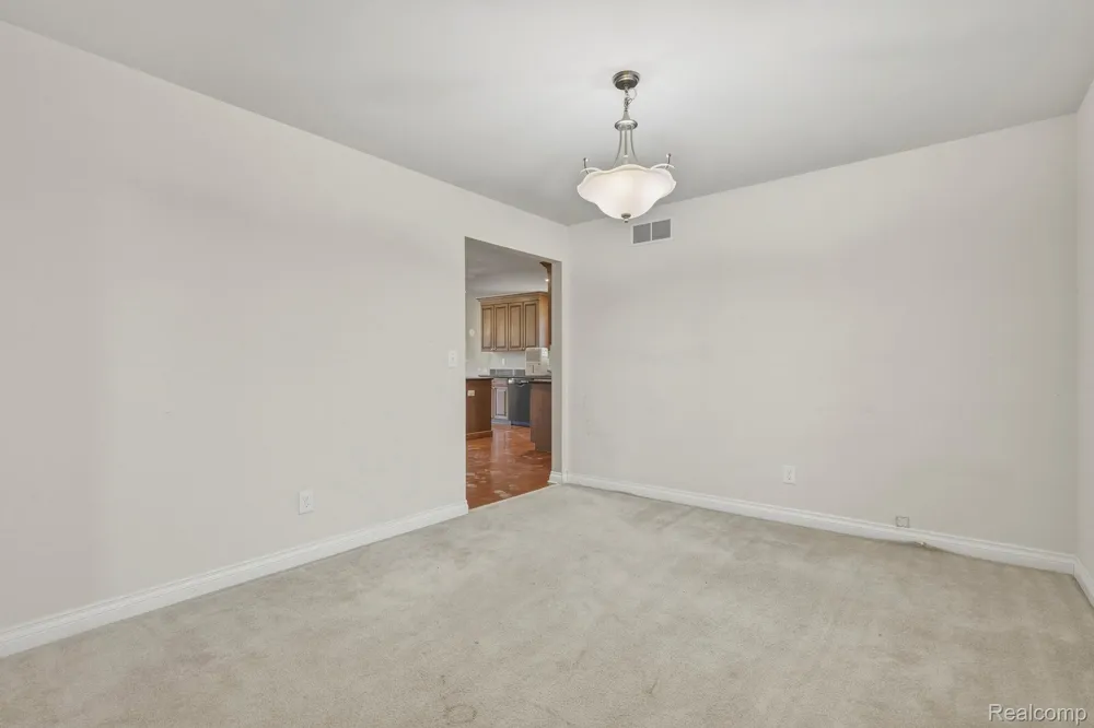 39710 W Offshore Drive Harrison Charter Township, MI 48045