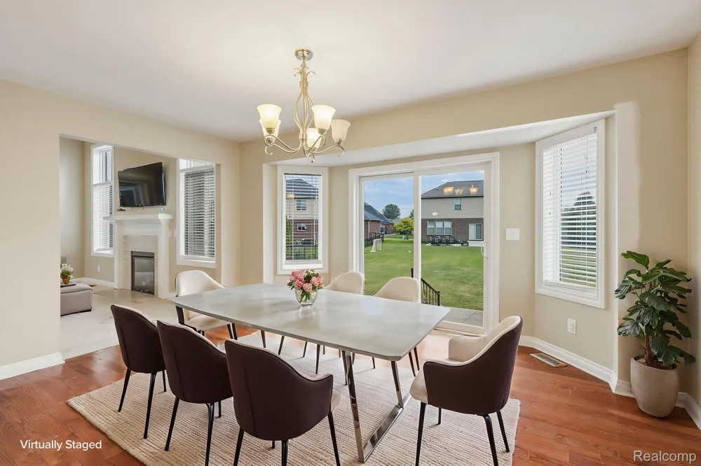 39710 W Offshore Drive Harrison Charter Township, MI 48045