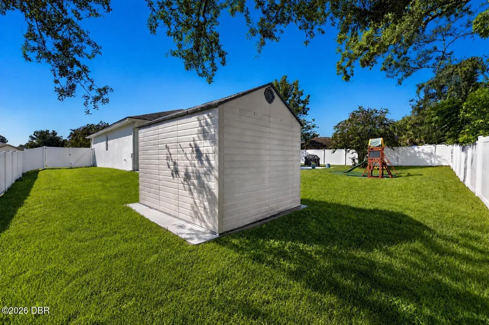 3016 Fayson Circle Deltona, FL 32738