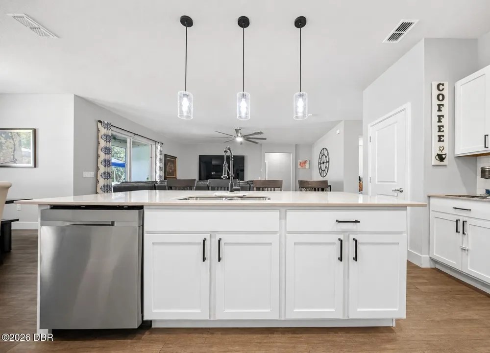 3016 Fayson Circle Deltona, FL 32738