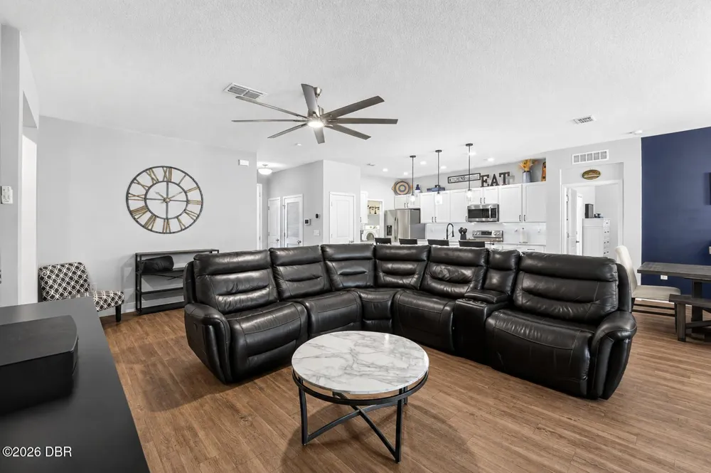 3016 Fayson Circle Deltona, FL 32738