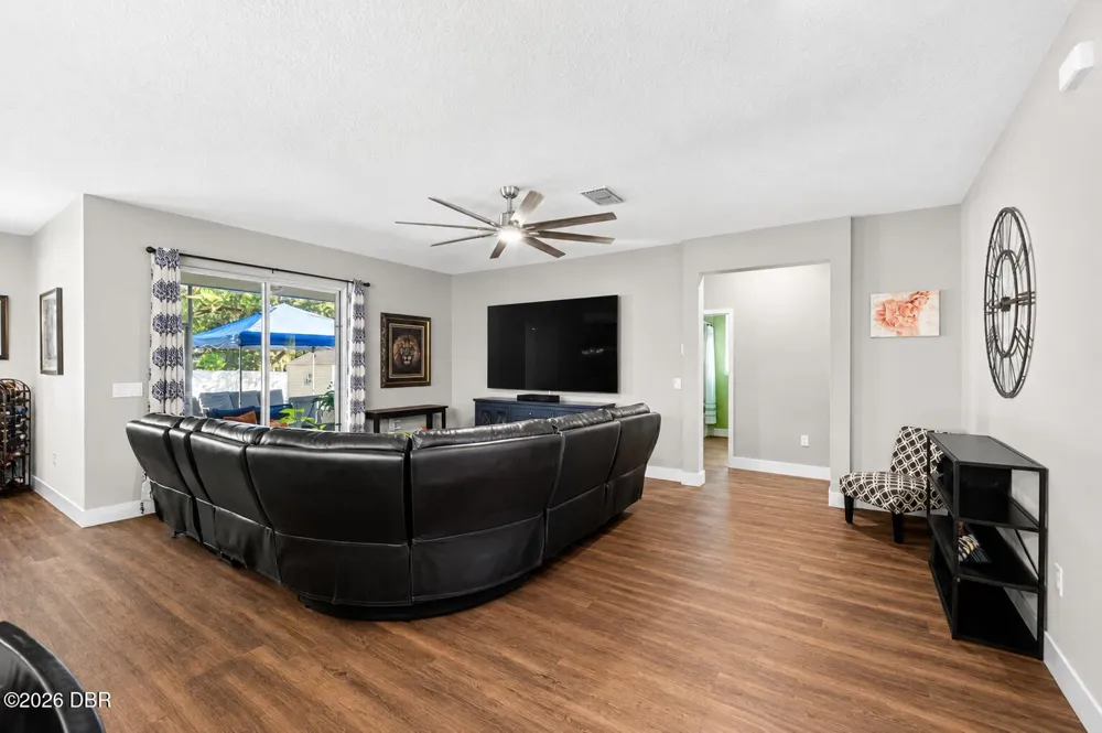 3016 Fayson Circle Deltona, FL 32738