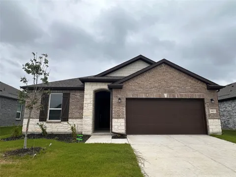663 Saxony Drive