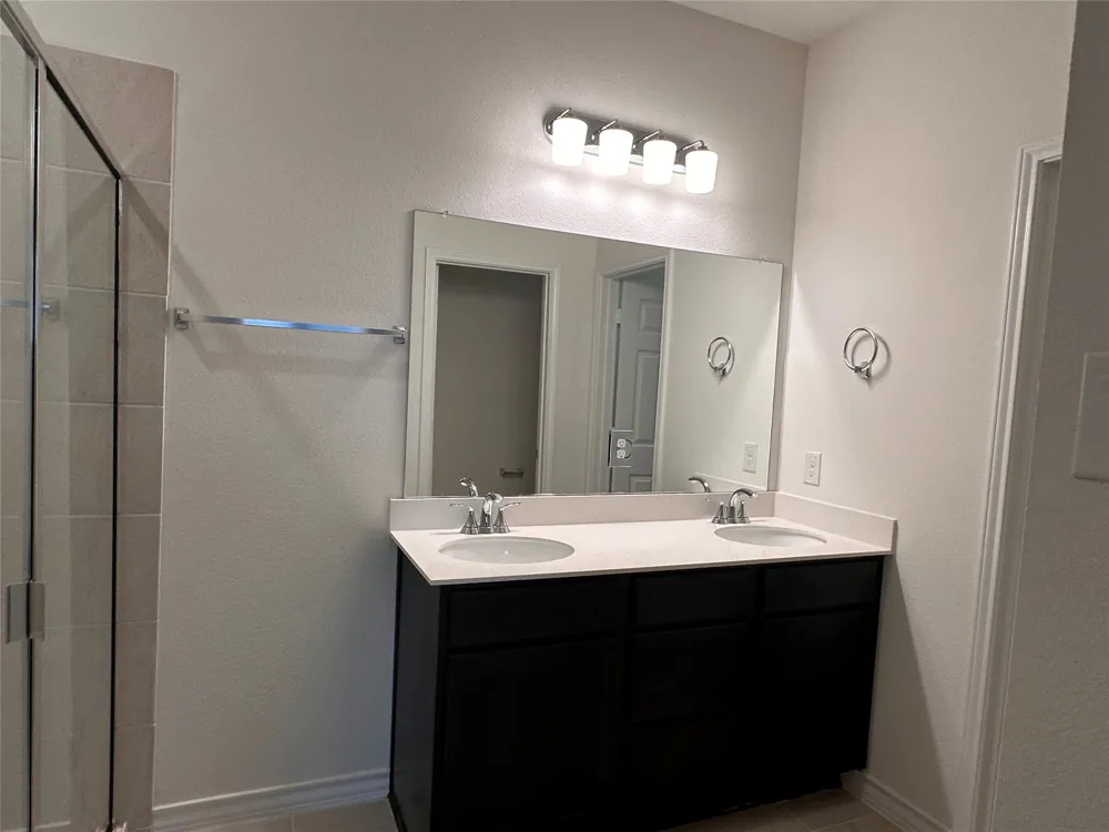 663 Saxony Drive Princeton, TX 75407