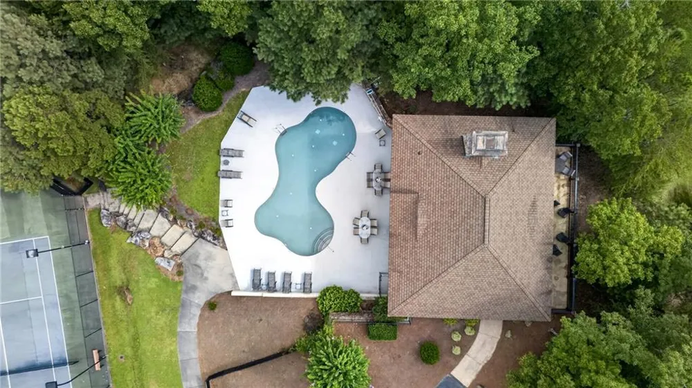 16 Ridgewater Drive SE Cartersville, GA 30121