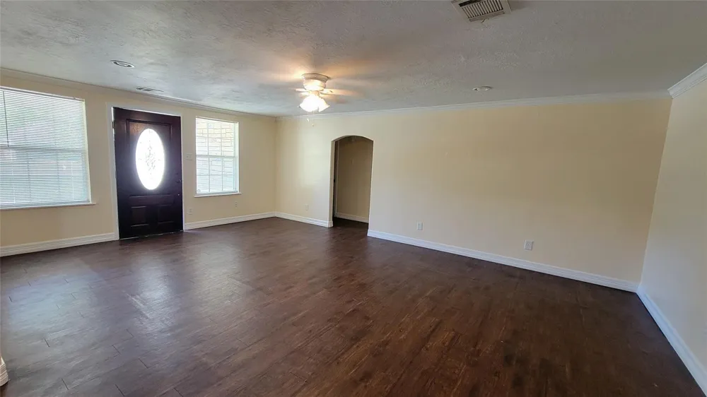 3 Lovers Lane #1409 Dayton, TX 77535