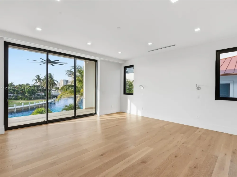 2 Sunset Ln Lauderdale By The Sea, FL 33062