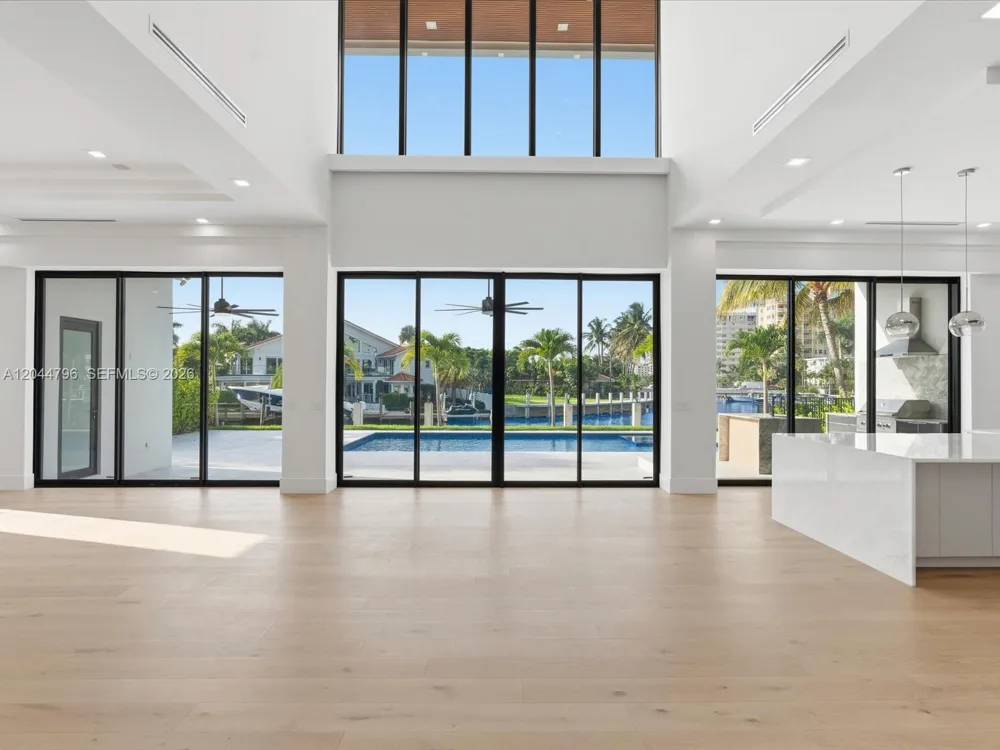 2 Sunset Ln Lauderdale By The Sea, FL 33062