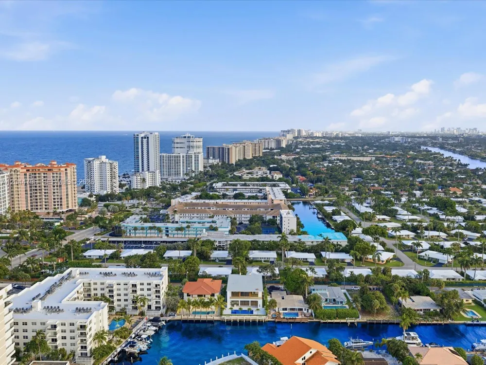 2 Sunset Ln Lauderdale By The Sea, FL 33062