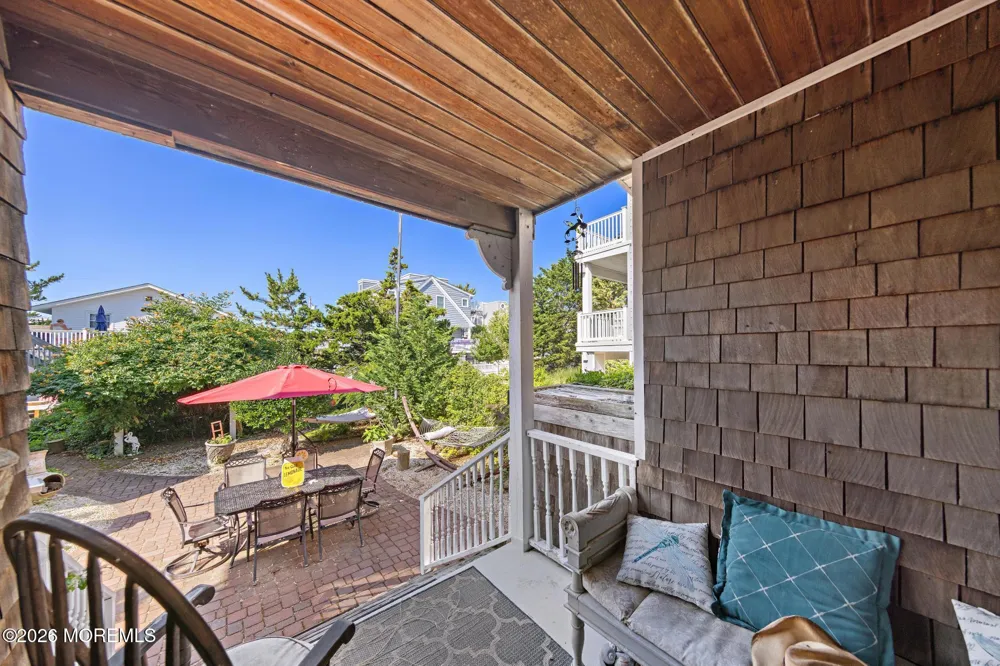 16 9th Street Surf City, NJ 08008