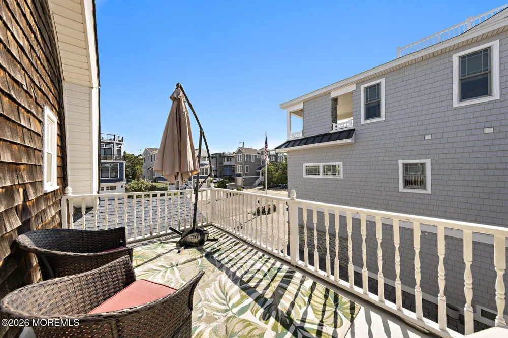 16 9th Street Surf City, NJ 08008