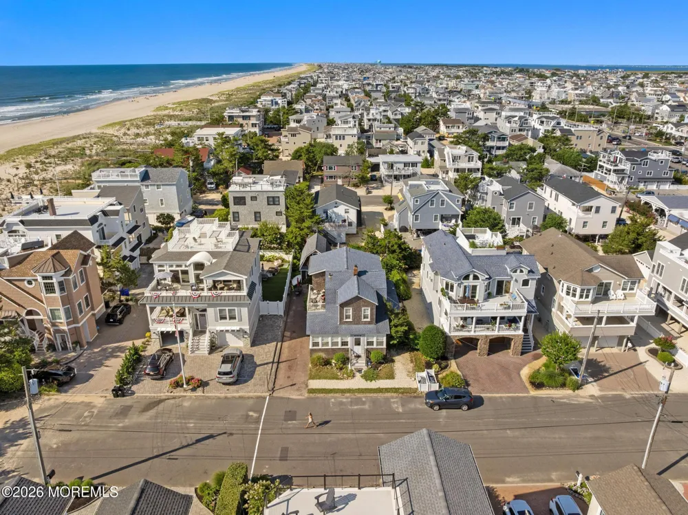 16 9th Street Surf City, NJ 08008
