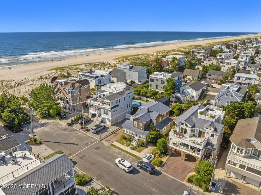 16 9th Street Surf City, NJ 08008