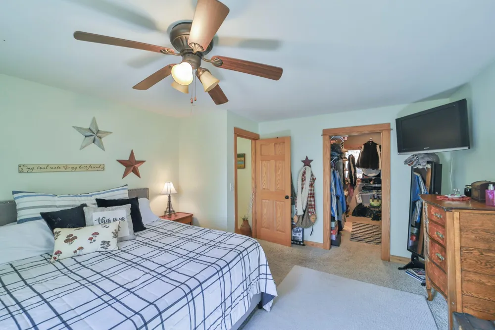 15184 Damsgaard Road NE Deerwood, MN 56444