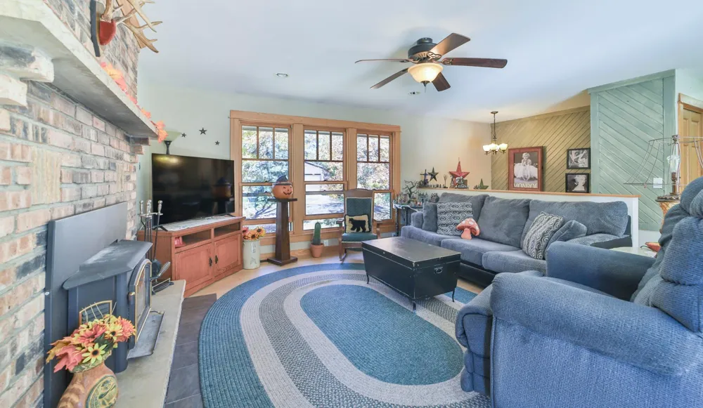 15184 Damsgaard Road NE Deerwood, MN 56444