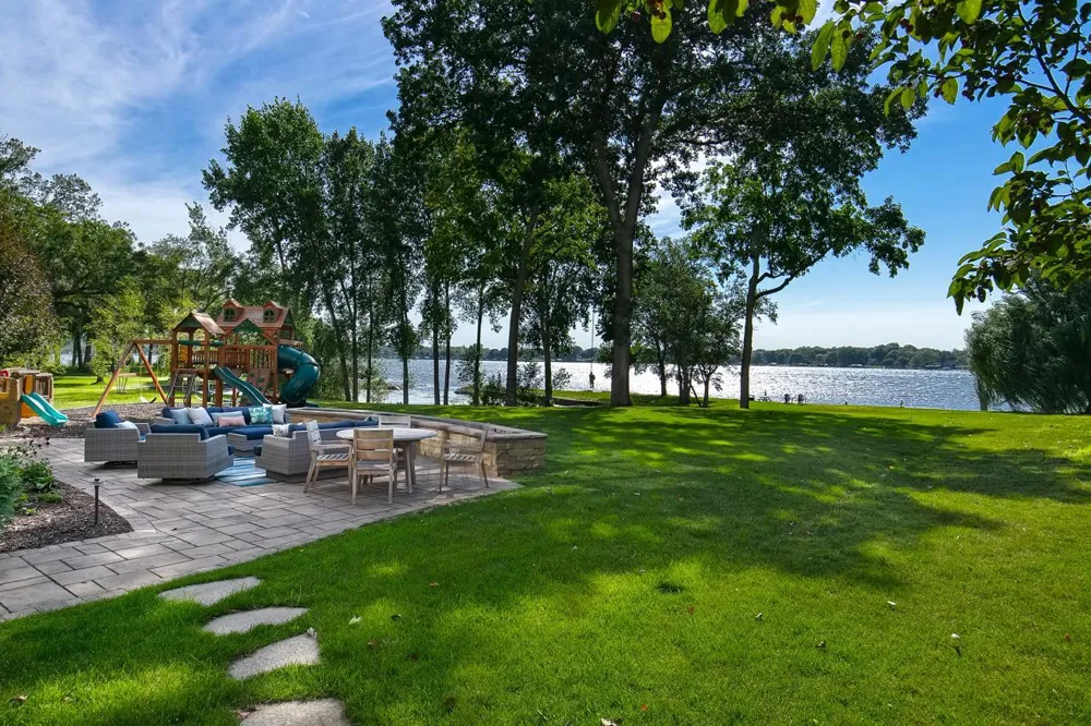 1535 Bohns Point Road Orono, MN 55391