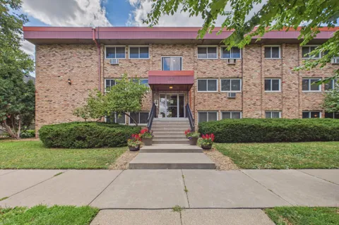 2630 Pleasant Avenue #205