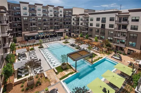 5180 Peachtree Boulevard #B4