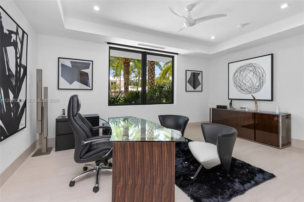 2519 Lucille Dr Fort Lauderdale, FL 33316