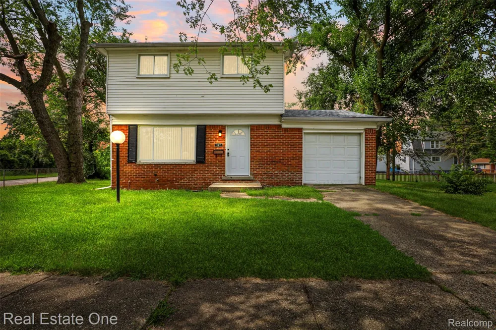 342 Melvin Street River Rouge City, MI 48218
