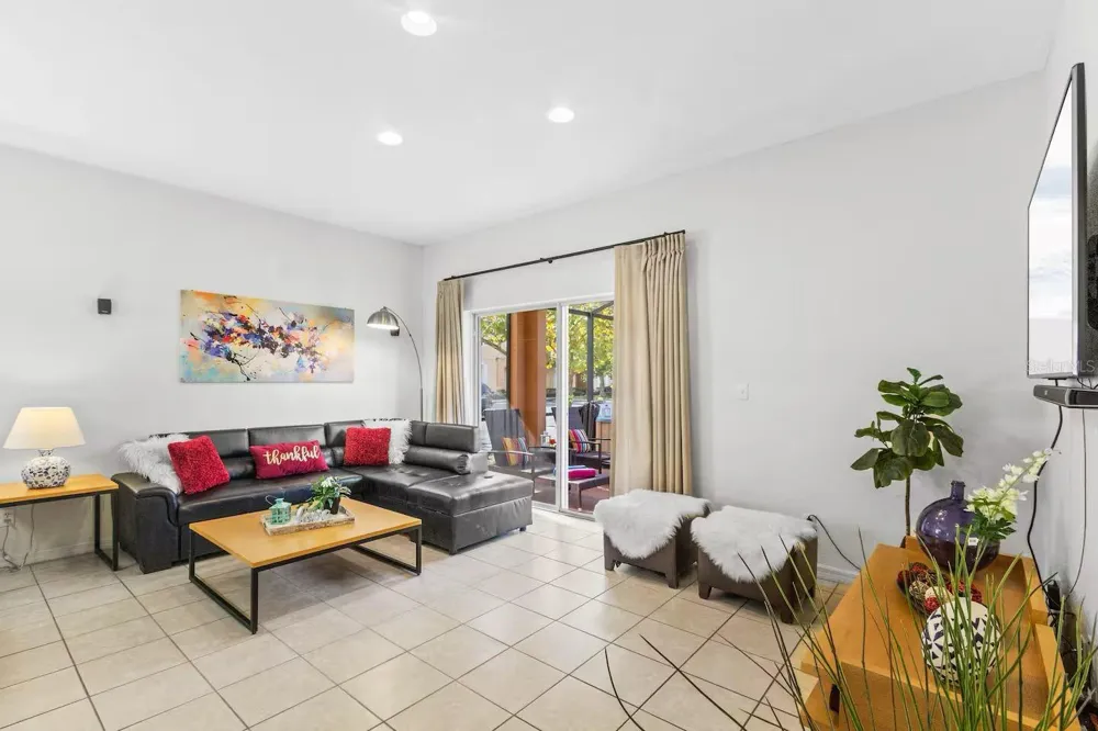 2700 CAMARO DRIVE Kissimmee, FL 34746
