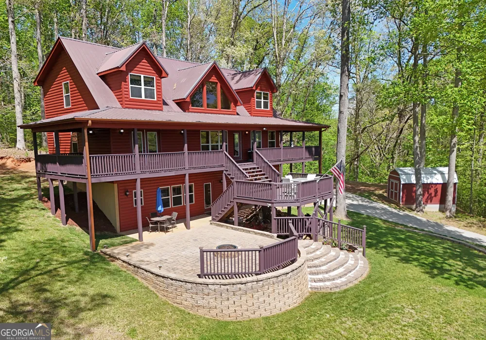 1929 Lakeview Summit DR Young Harris, GA 30582