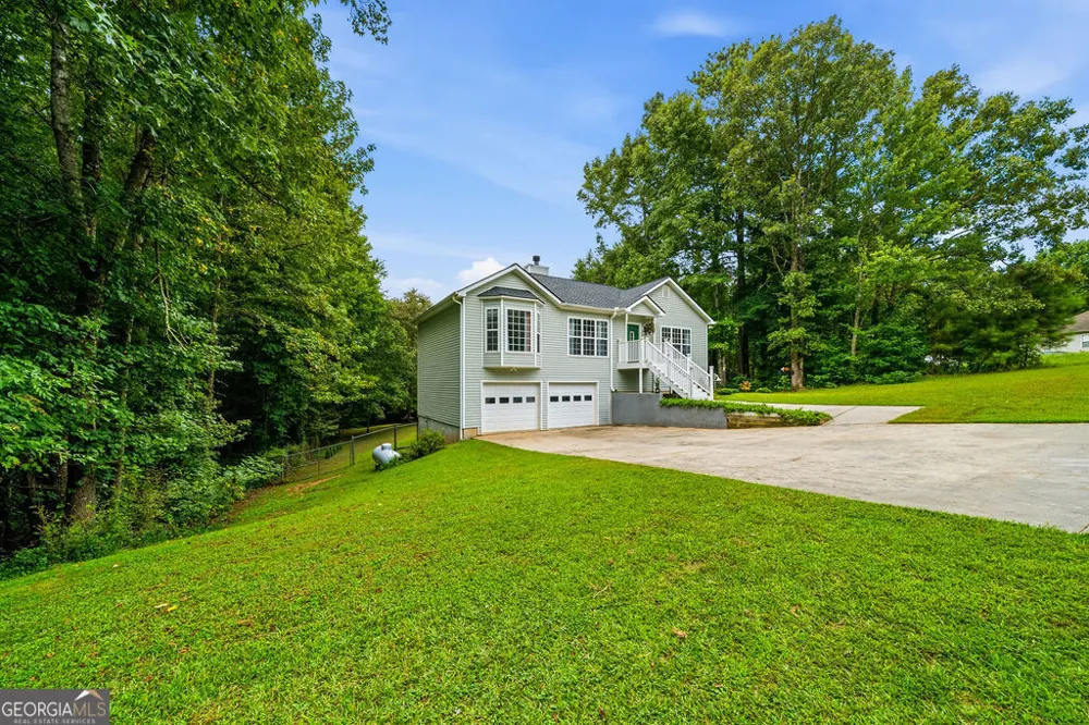 89 Providence Lake RD Tallapoosa, GA 30176